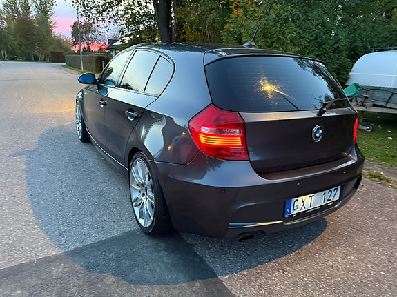 BMW 123d 8 of 10