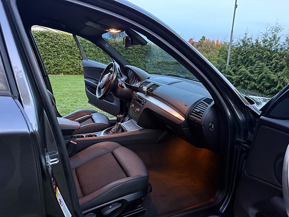 BMW 123d 6 of 10