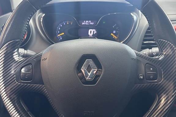 Renault Captur 11 of 16