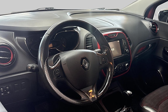 Renault Captur 9 of 16