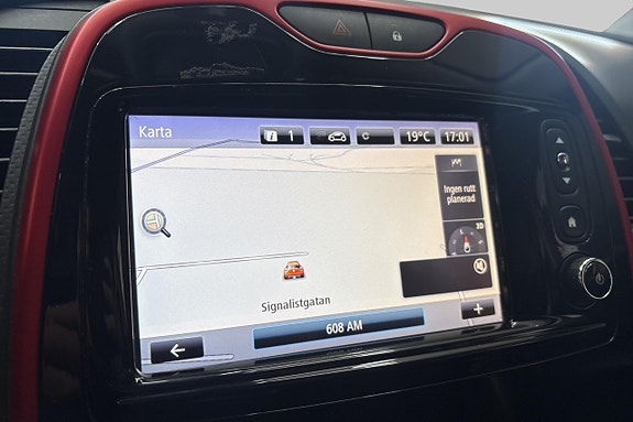 Renault Captur 13 of 16