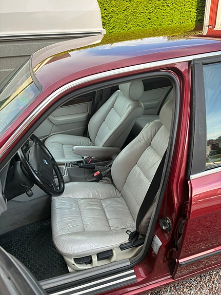 BMW 520 4 of 5