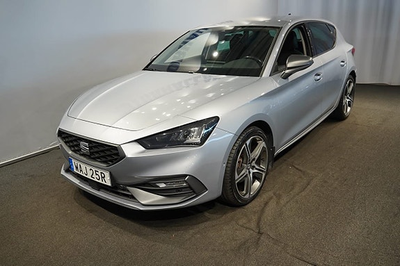 Seat Leon 2 of 10
