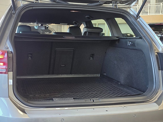Volkswagen Golf Alltrack 14 of 14