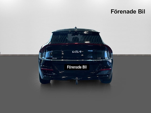 Kia EV6 5 of 16