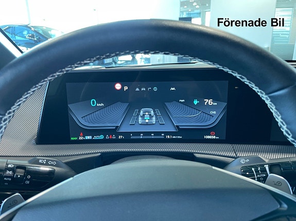 Kia EV6 10 of 16