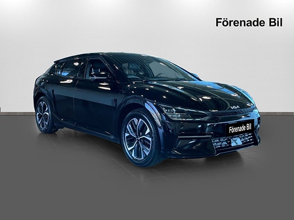 Kia EV6 3 of 16