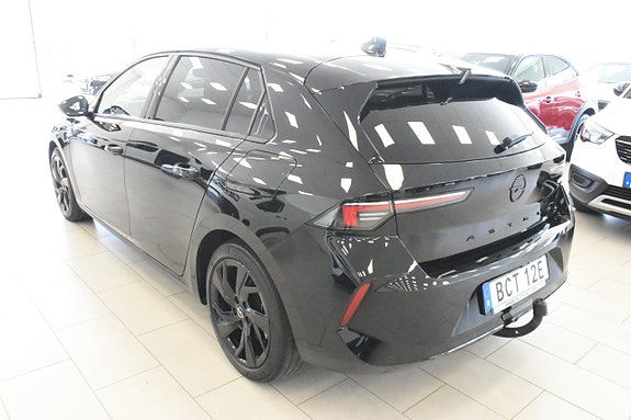 Opel Astra 8 of 25