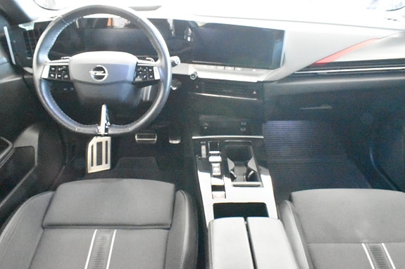 Opel Astra 12 of 25