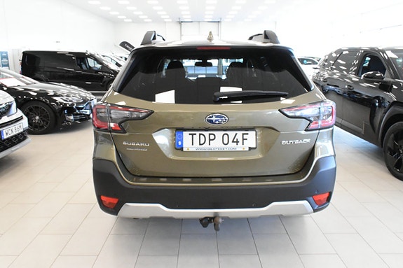 Subaru Outback 5 of 21