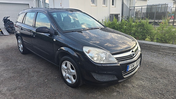 Opel Astra 3 of 10