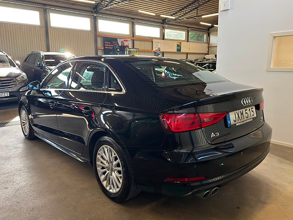 Audi A3 4 of 15