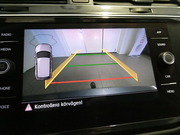 Volkswagen Tiguan Allspace 23 of 24