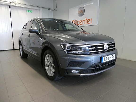 Volkswagen Tiguan Allspace 3 of 24