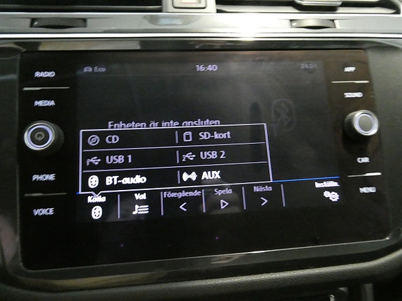 Volkswagen Tiguan Allspace 22 of 24