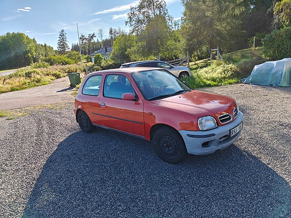 Nissan Micra 3 of 7