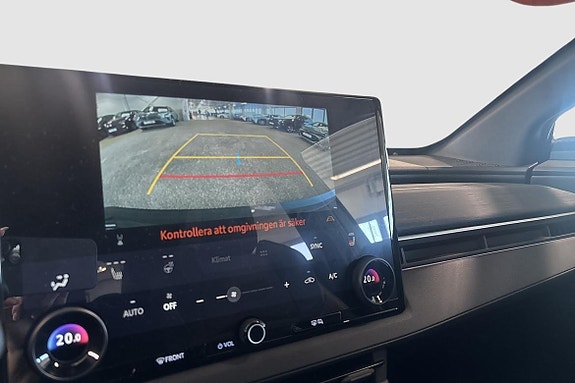 Toyota C-HR+ 13 of 15