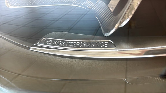 Mercedes-Benz B200 d 23 of 26