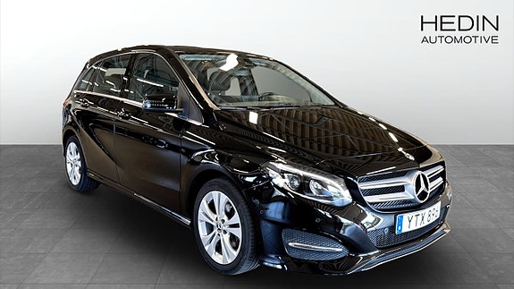 Mercedes-Benz B200 d 25 of 26