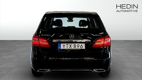 Mercedes-Benz B200 d 7 of 26