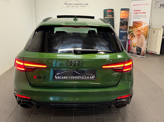 Audi RS4 5 of 28