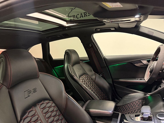Audi RS4 11 of 28