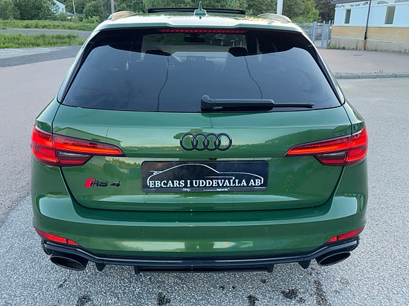 Audi RS4 21 of 28