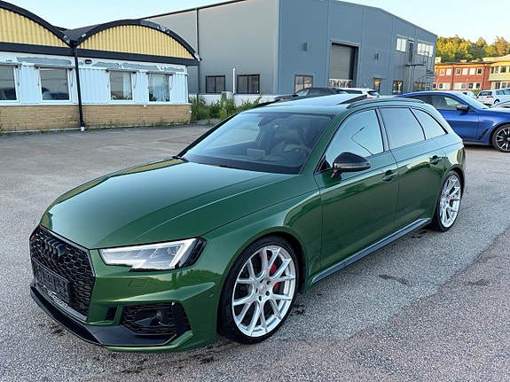 Audi RS4 24 of 28