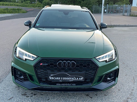 Audi RS4 25 of 28