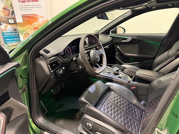 Audi RS4 14 of 28