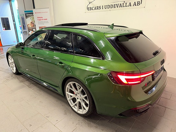 Audi RS4 6 of 28