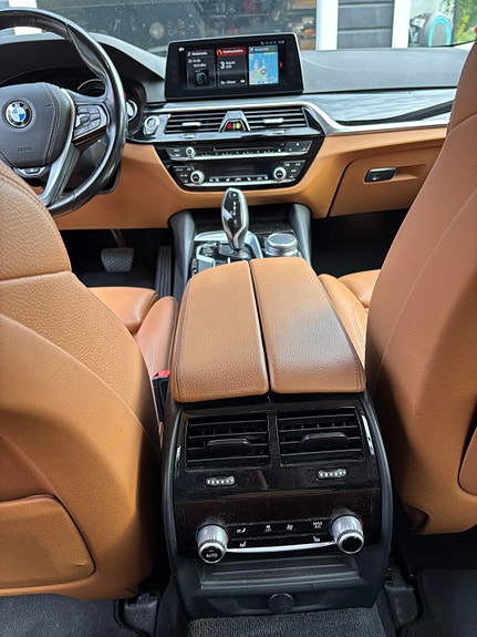 BMW 520d 12 of 12
