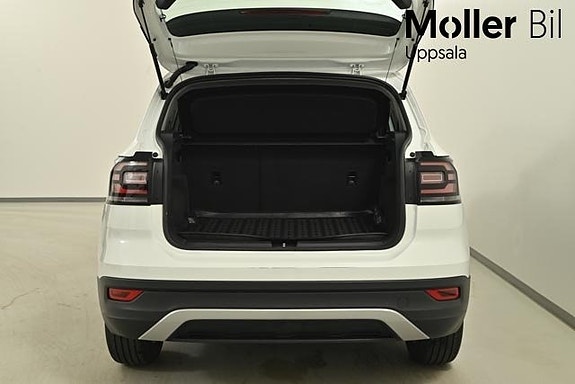 Volkswagen T-Cross 11 of 13