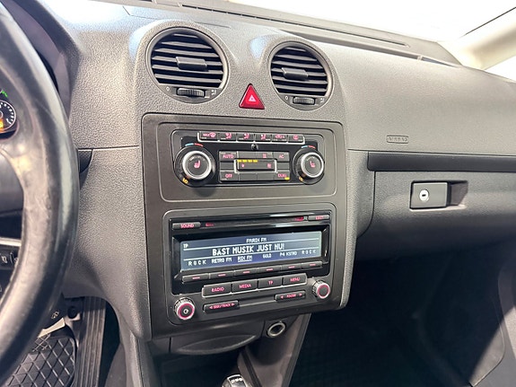 Volkswagen Caddy 12 of 15