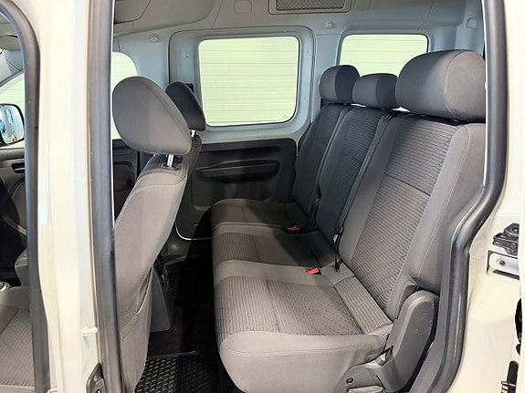 Volkswagen Caddy 13 of 15