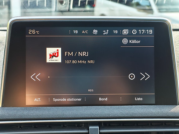 Peugeot 5008 16 of 25