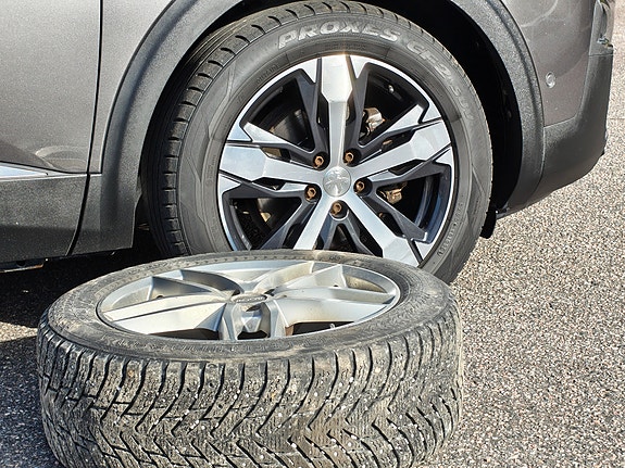 Peugeot 5008 18 of 25