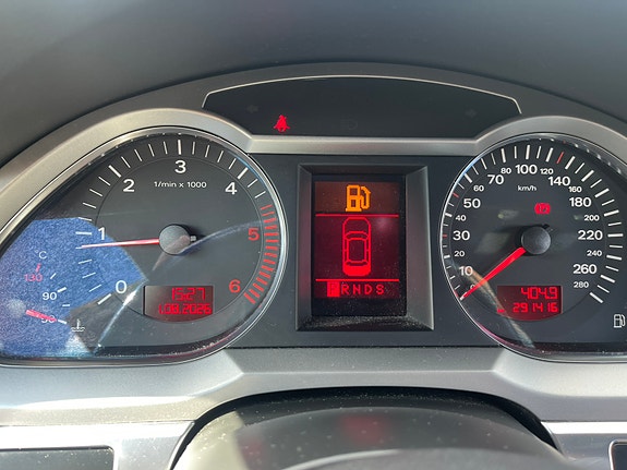 Audi A6 2 of 9