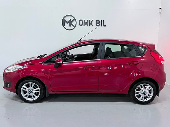 Ford Fiesta 5 of 22