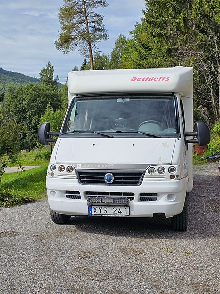 Dethleffs T 6441 2 of 9
