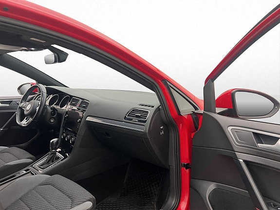 Volkswagen Golf I 23 of 30