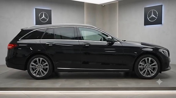 Mercedes-Benz C350 3 of 13