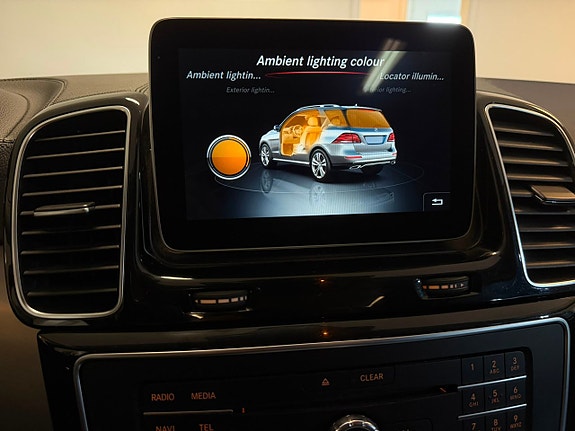 Mercedes-Benz GLE350 d 16 of 23