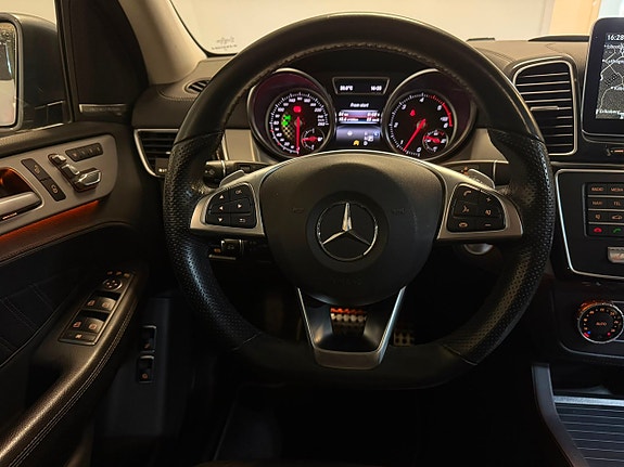Mercedes-Benz GLE350 d 9 of 23