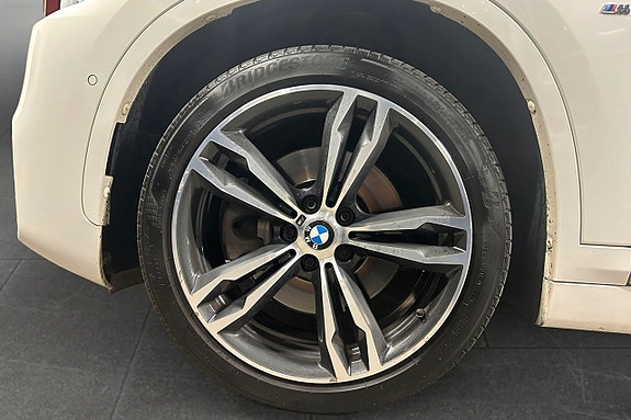 BMW X1 17 of 17