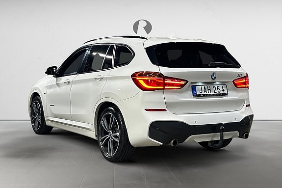 BMW X1 5 of 17