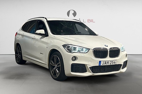 BMW X1 9 of 17