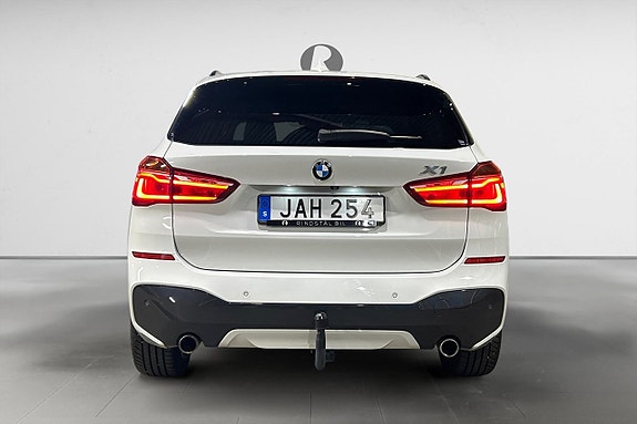 BMW X1 6 of 17