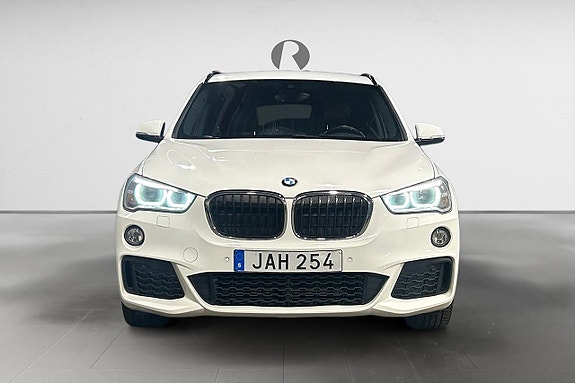 BMW X1 10 of 17
