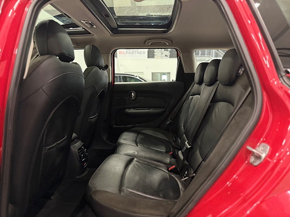 MINI Clubman Cooper 12 of 26